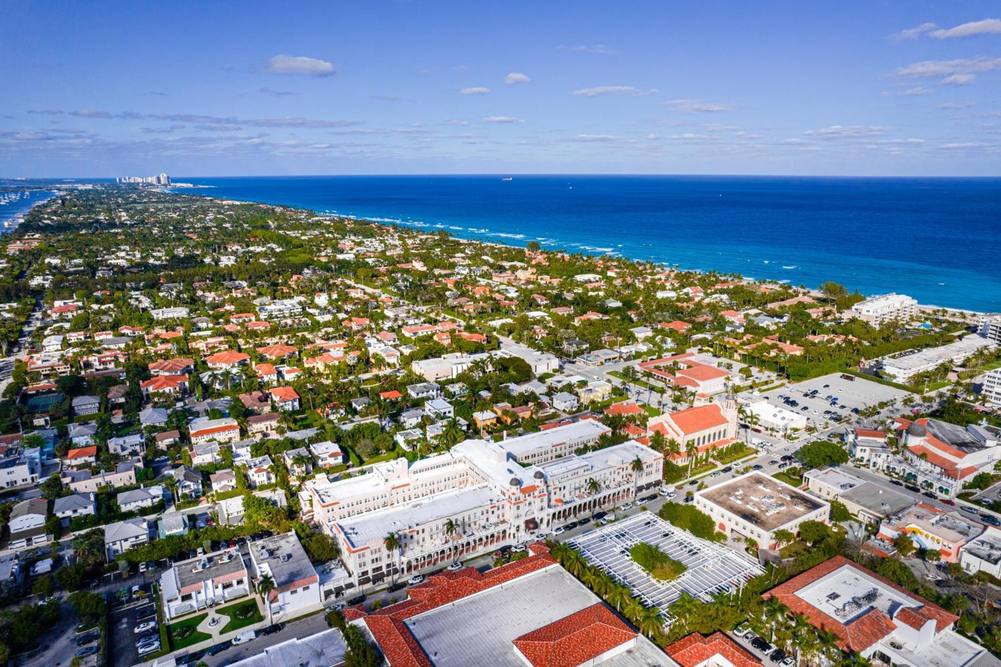 Palm Beach Hotel & Sunrise Cottage Room photo